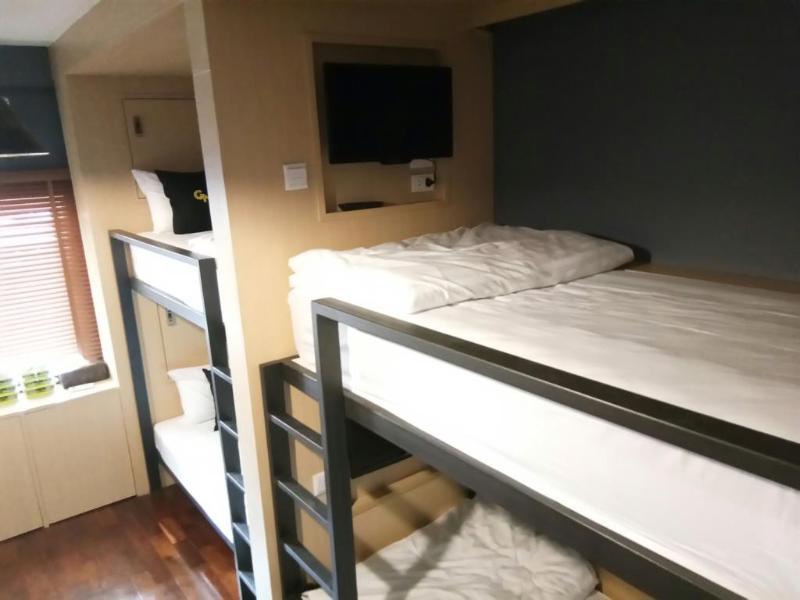 Gn Luxury Hostel Бангкок Экстерьер фото